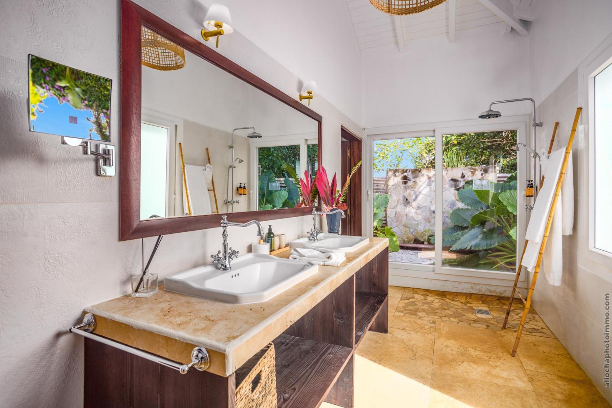 Luxe Le Formidable - Habitation Saint Charles Petit-Bourg